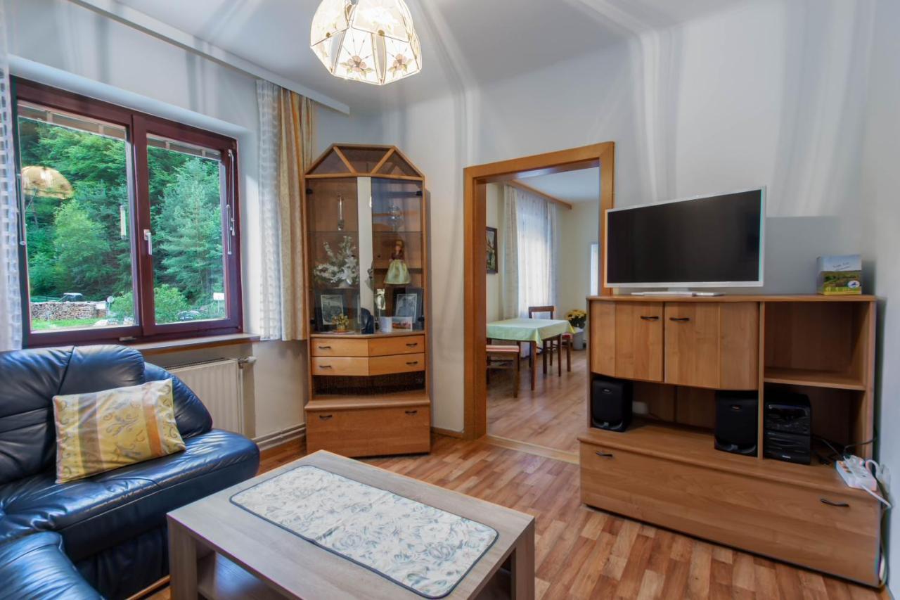Ferienwohnung Helga Bergkirchner Schwallenbach ภายนอก รูปภาพ